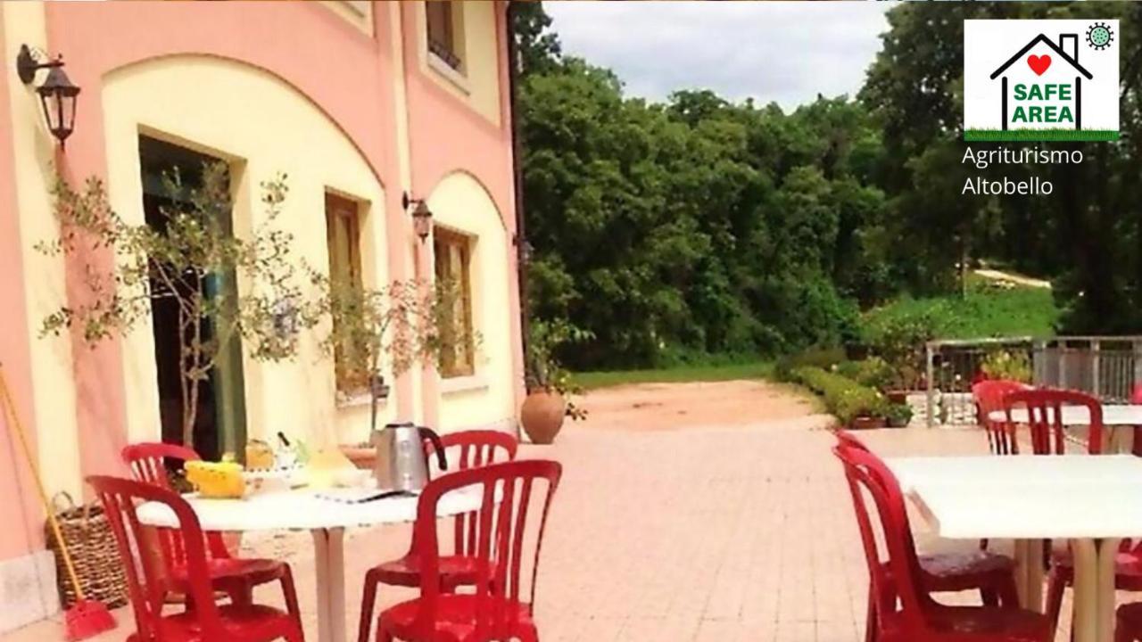 Agriturismo Altobello Verona Eksteriør billede